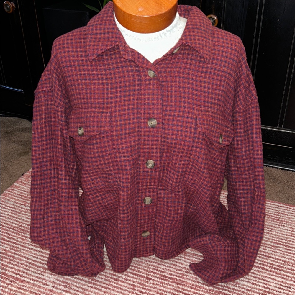 American Eagle Outfitters Plaid Button Down Plus
